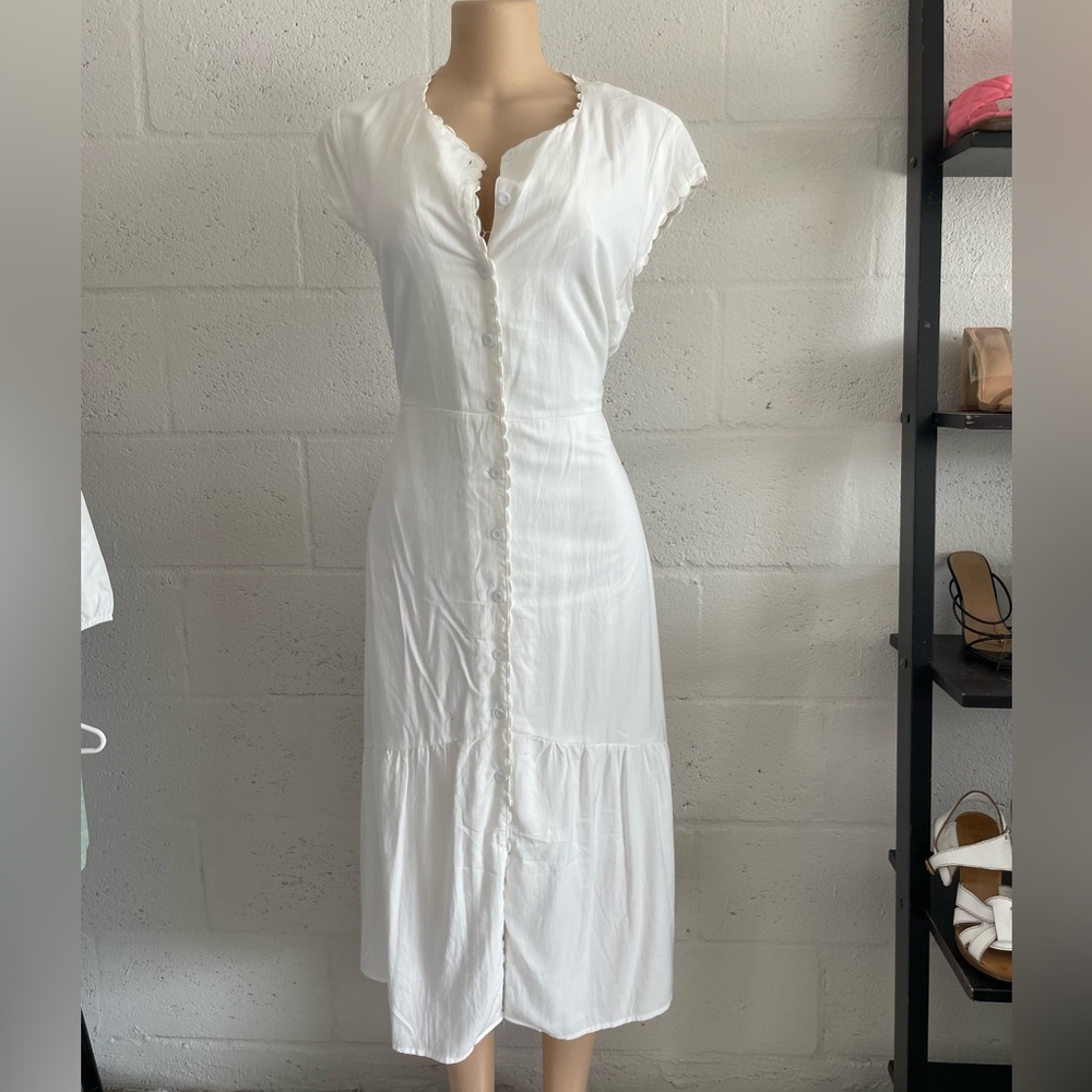 Rihoas white dress - Picture 2 of 8